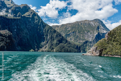 Milford Sound, National Park Fjordland, South Island, New Zealand, Oceania.  photo