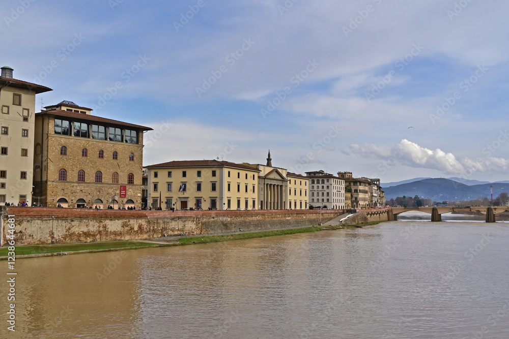 Obraz premium Firenze, l'Arno che attraversa la città vecchia - Toscana