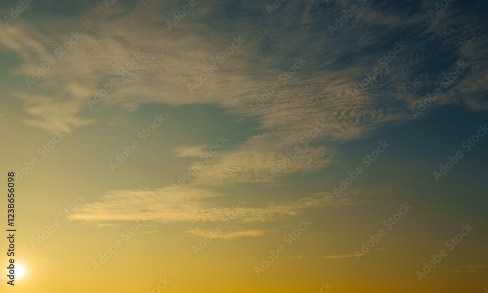 Obraz premium beautiful sunset sky abstract background