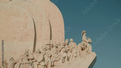 Graceful huge Monument of Discoveries.