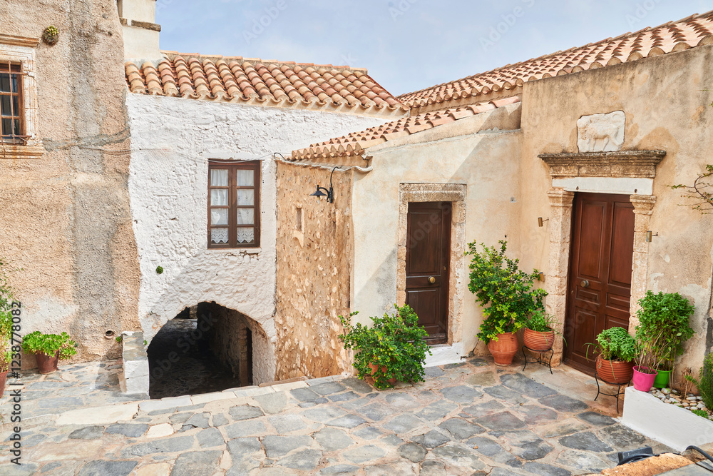 the old house in Monemvasia the old house in Monemvasia