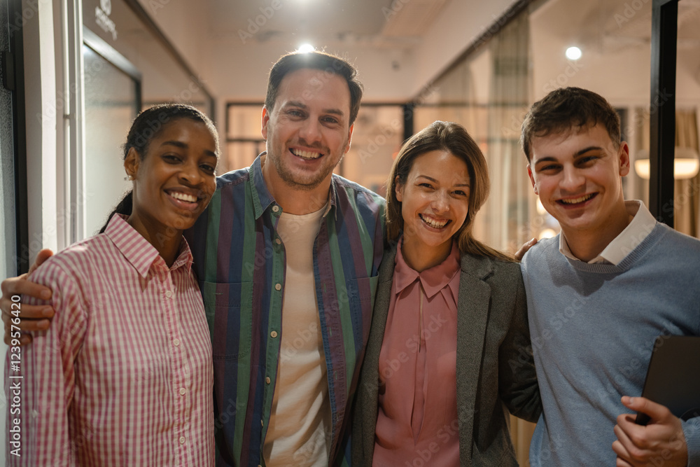 Obraz premium Portrait of diverse teamwork stand and hug together in the modern office