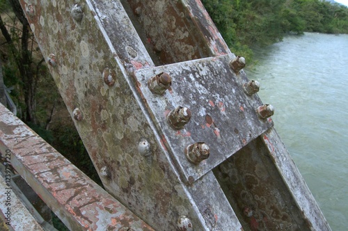 Puentes en el Estado Portuguesa.
Un estado rico en cursos de agua que sirven para la agricultura y ganaderia por eso la cantidad de puentes. photo