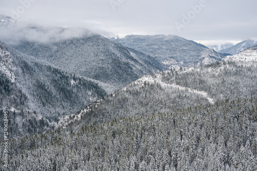 Obraz na płótnie Winter landscape with snow in Thessaly, Greece w salonie
