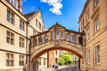 Fototapete Seufzerbrücke Seufzerbrücke Oxford historische Gasse  © Colin & Linda McKie