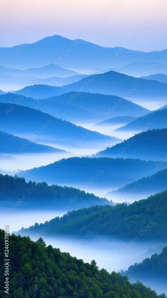 Fototapeta premium Serene Blue Ridge Mountains Landscape Misty Peaks and Rolling Hills at Dawn