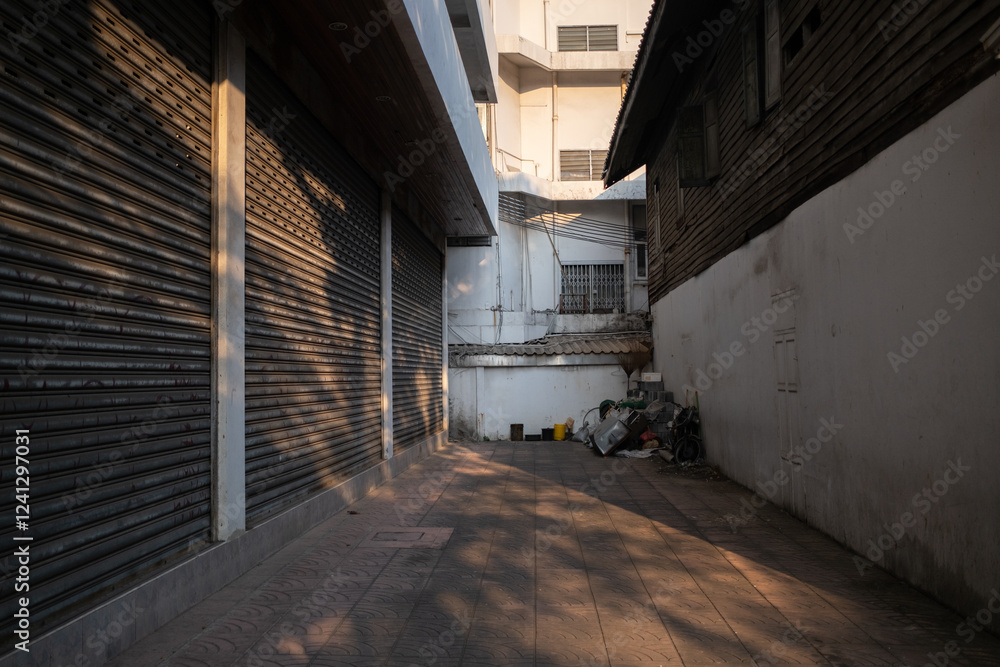 Narrow street in Bangkok, Thailand
