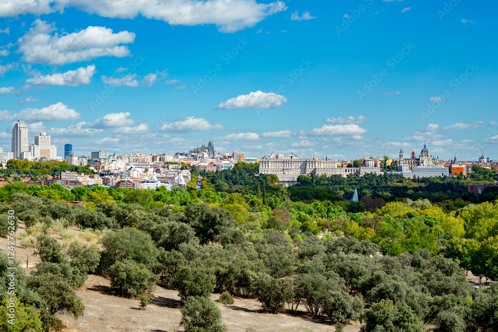 Fototapeta premium Madrid view from La Casa de Campo Park, Spain