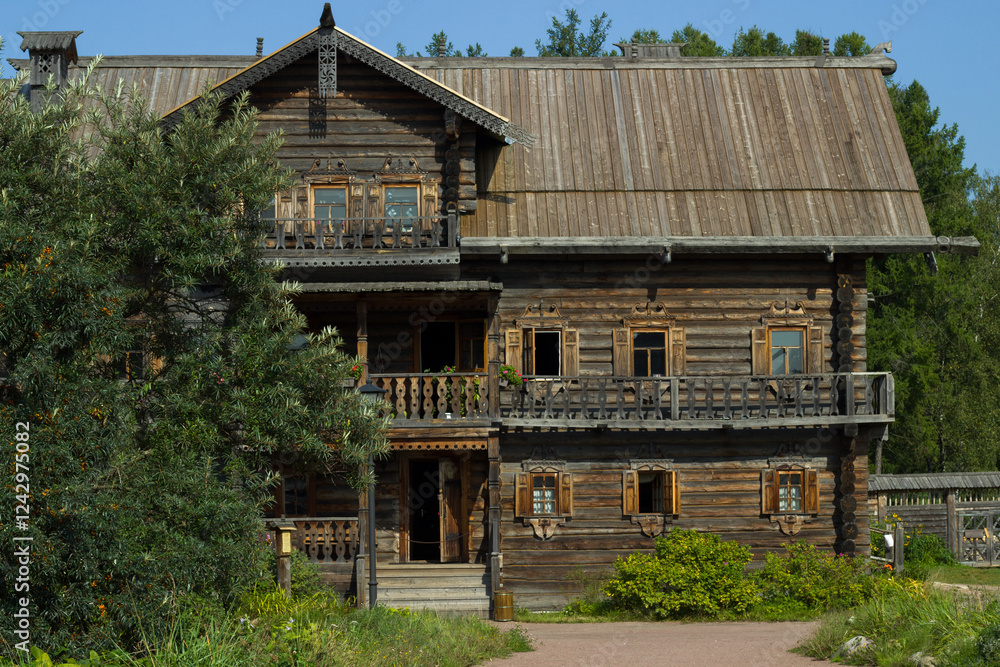 Wooden log houses in the village of Bogoslovka Wooden log houses in the village of Bogoslovka