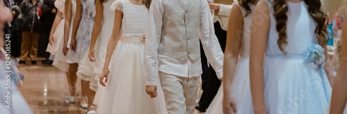 boda, novia, falda, mujer, amor, hija, velo, niño, moda, persona, familia, comunion, traje, vestido, comulgacion, dibujos, artista, mesa dulce, dulces, chuches, golosinas, chocolate, chocolatinas, glo