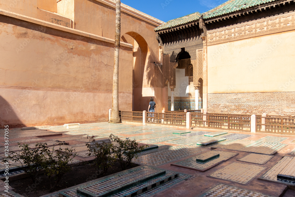 Obraz premium Tombeaux saadiens, the Sadite tombs of Marrakesh date from the time of the great Sadite sultan Ahmed al-Mansur. The mausoleum protects the bodies of sixty sadites.