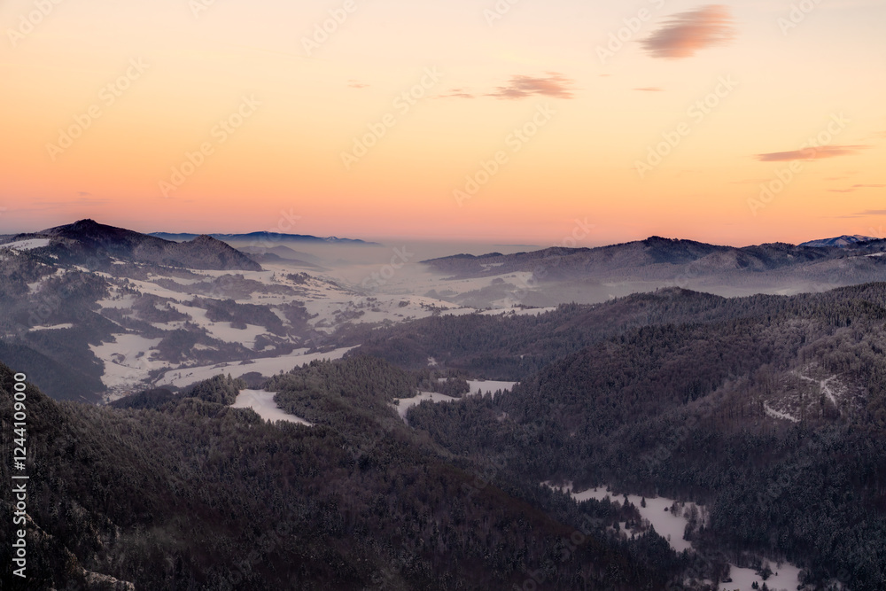 Pieniny , góry, zima, śnieg, Karpaty, mgły, Tatry, Dunajec