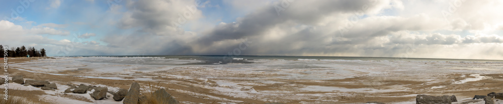 Lake Huron coastline at Tawas Point Lake Huron coastline at Tawas Point