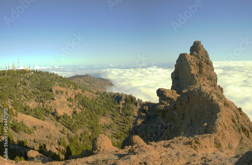 Pico de las Nieves, Gran Canaria's highest peak, above a sea of clouds.
