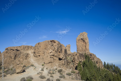 Obraz na płótnie Roque Nublo, an iconic rock formation in Gran Canaria. w salonie