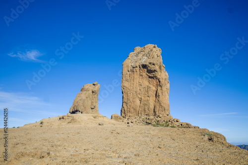 Obraz na płótnie Roque Nublo, an iconic rock formation in Gran Canaria. w salonie