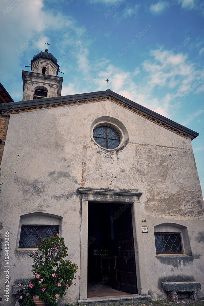 Fototapeta premium Lakeside Romance and Lemon Groves in Limone sul Garda, Italy