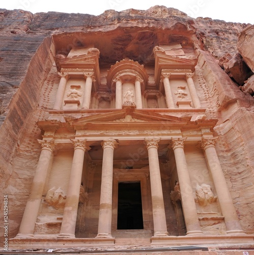 Wallpaper Mural ヨルダン　ペトラ遺跡　エルハズネ（エルカズネ） Torontodigital.ca