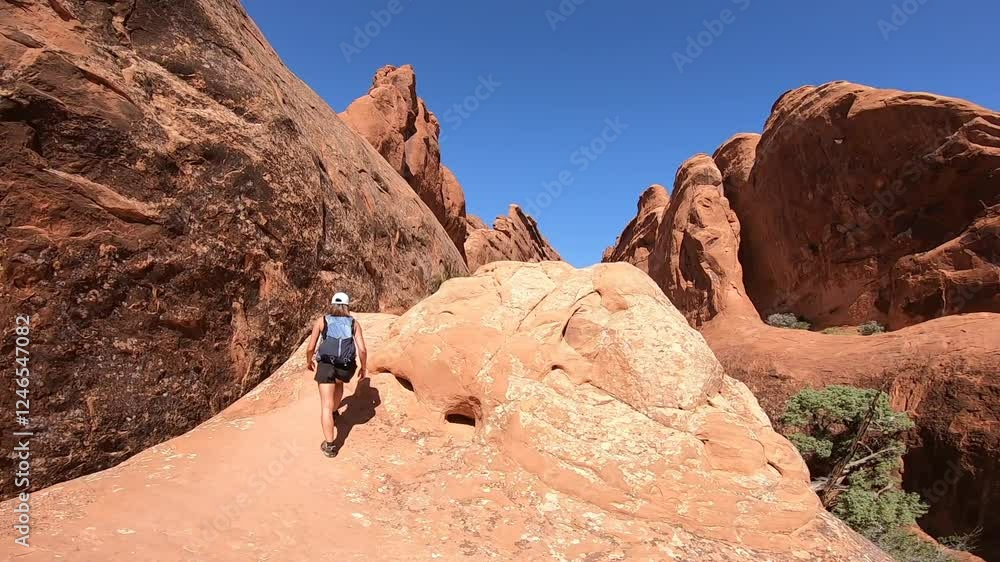 Exploring Devil’s Garden in Arch Park, Utah, navigating rocky paths and breathtaking natural arches in a unique desert setting. Exploring Devil’s Garden in Arch Park, Utah, navigating rocky paths and breathtaking natural arches in a unique desert setting.