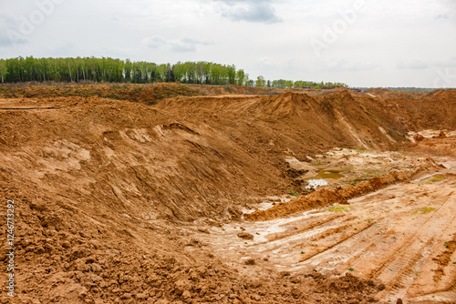 Slika na platnu Dumps of overburden consisting of loam in a quarry