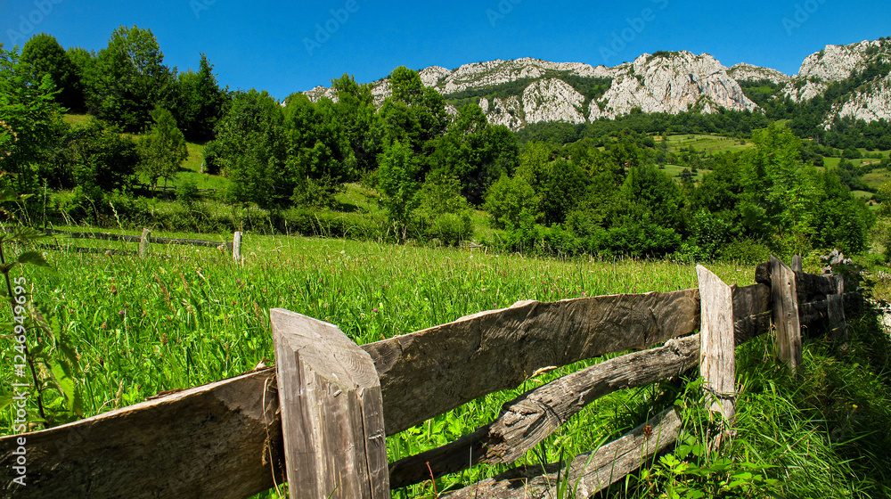 Fototapeta premium Hills and Valleys Landscape, Redes Natural Park, UNESCO Biosphere Reserve, LIC, ZEPA, Caso, Sobrescobio, Asturias, Spain, Europe