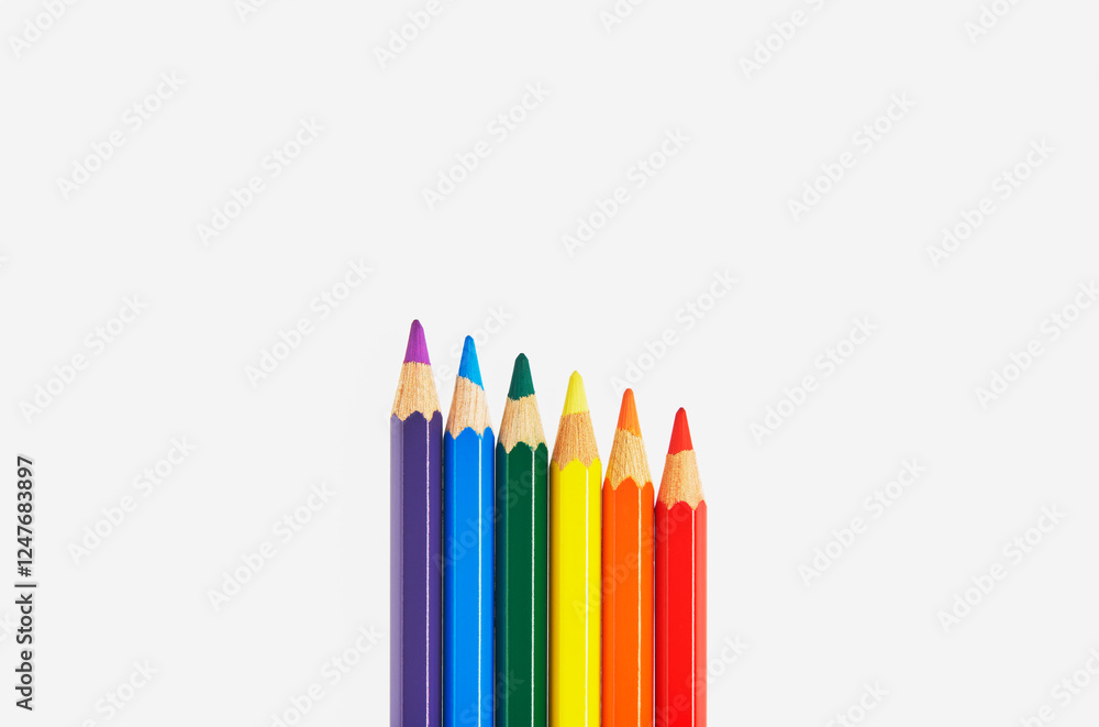 色鉛筆でLGBTQのレインボー・プライドフラッグ 色鉛筆でLGBTQのレインボー・プライドフラッグ