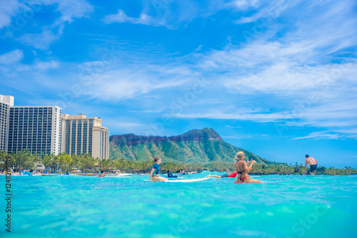 ハワイ　サーフィン　ダイアモンドヘッド