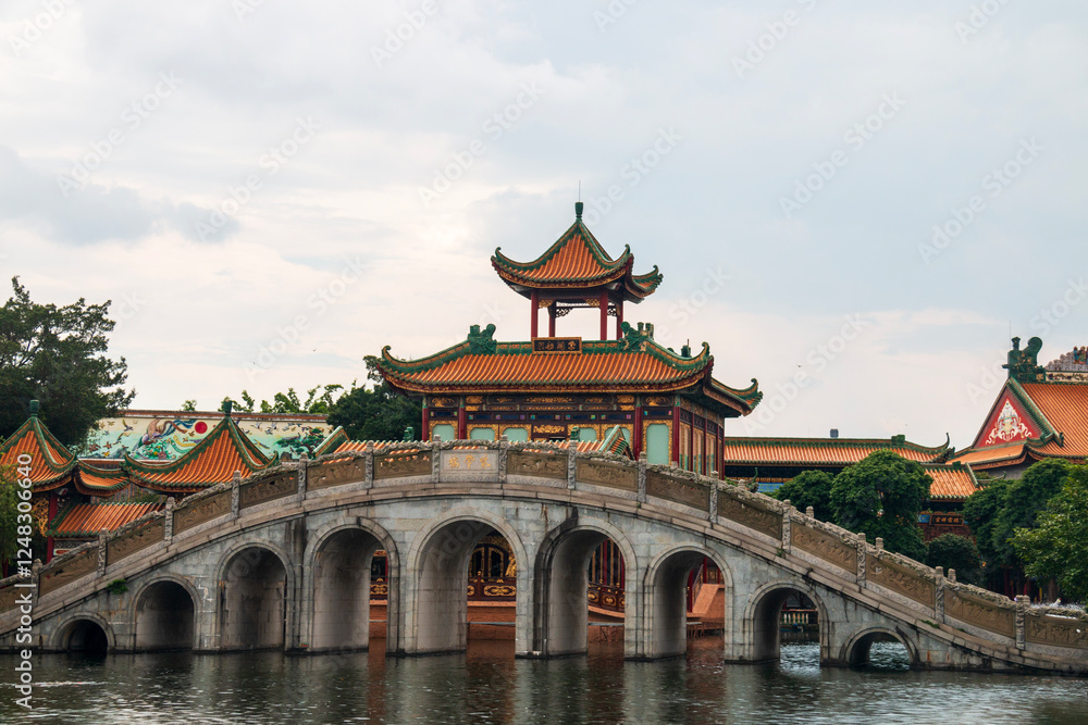Fototapeta premium chinese ancient buildings in the park