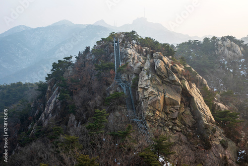 관악산