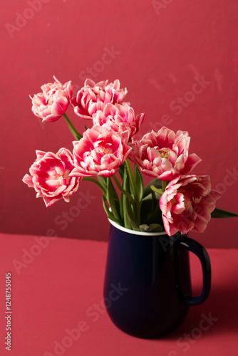Obraz na płótnie Beautiful pink terry tulips in a jug w salonie