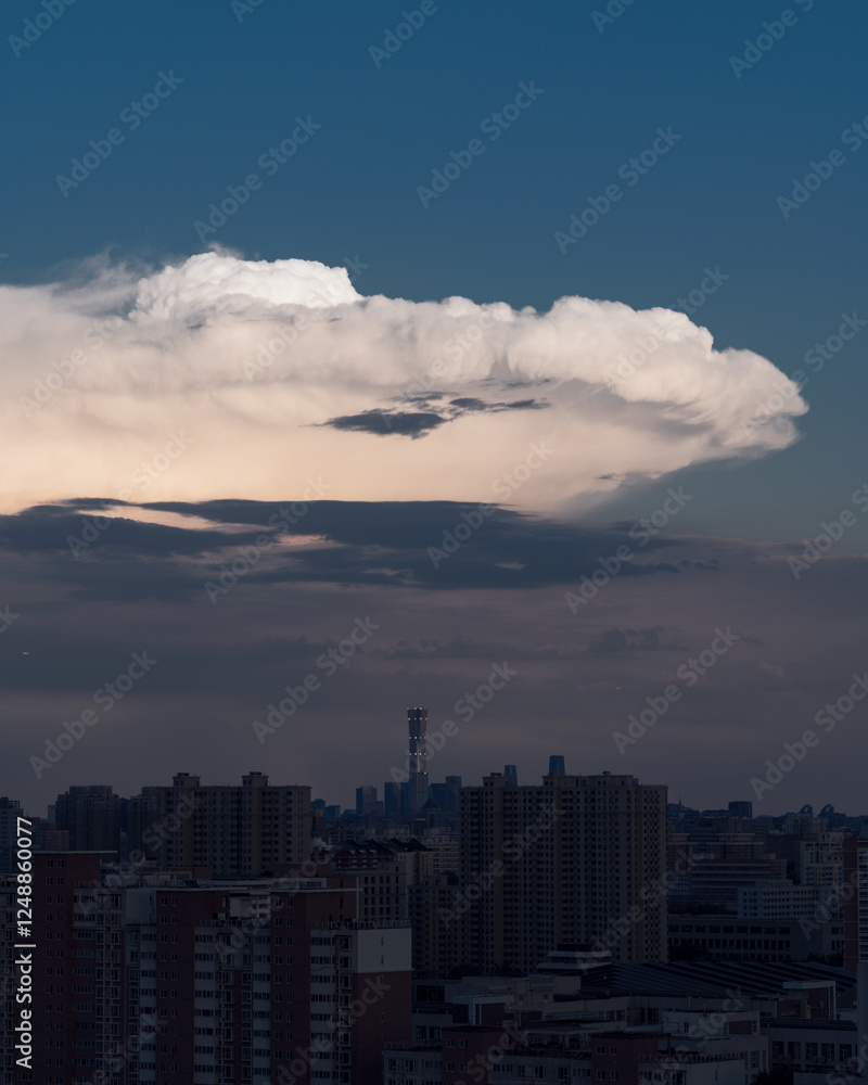Fototapeta premium clouds over city