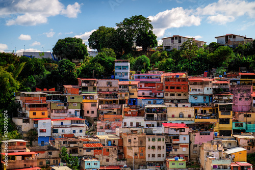 Foto Barrios, slums of on the hillside