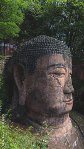 statue of buddha
