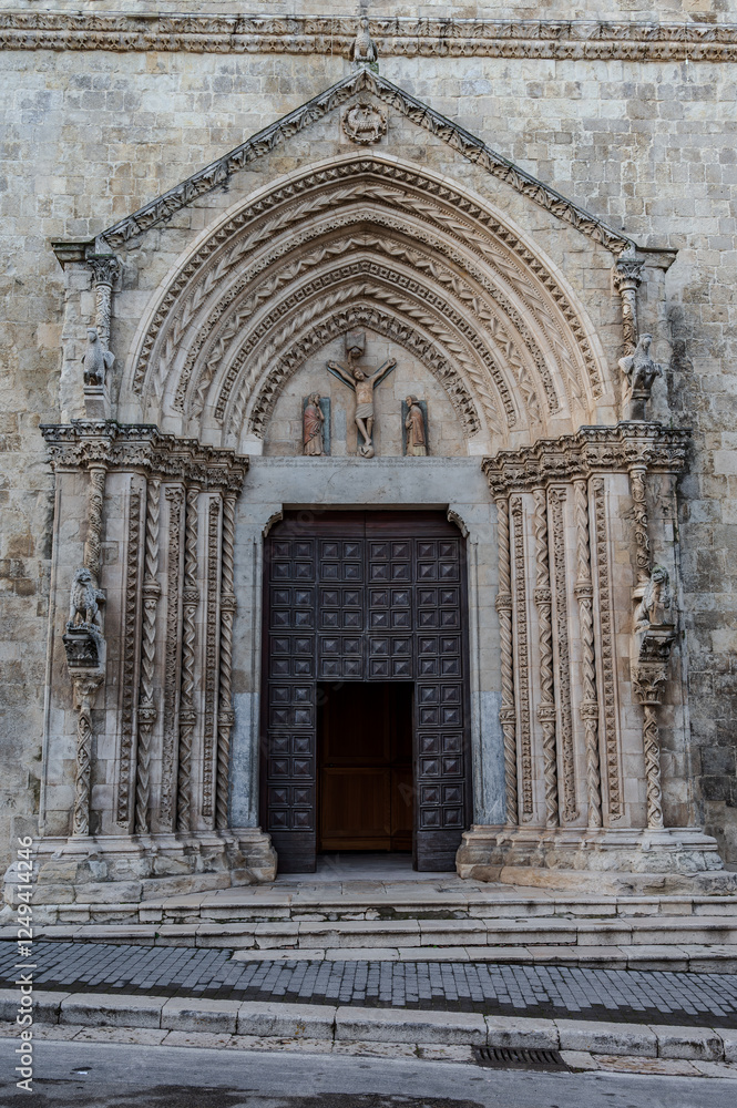 Larino, Molise. Co-Cathedral of Santa Maria Assunta and San Pardo Larino, Molise. Co-Cathedral of Santa Maria Assunta and San Pardo