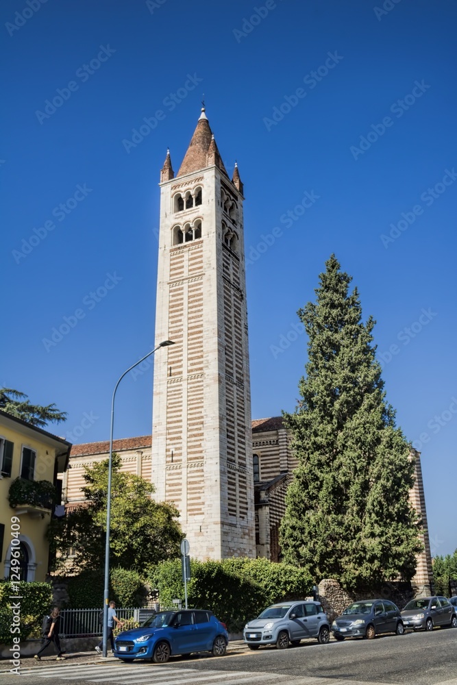 verona, italien - campanile von der basilika san zeno maggioe