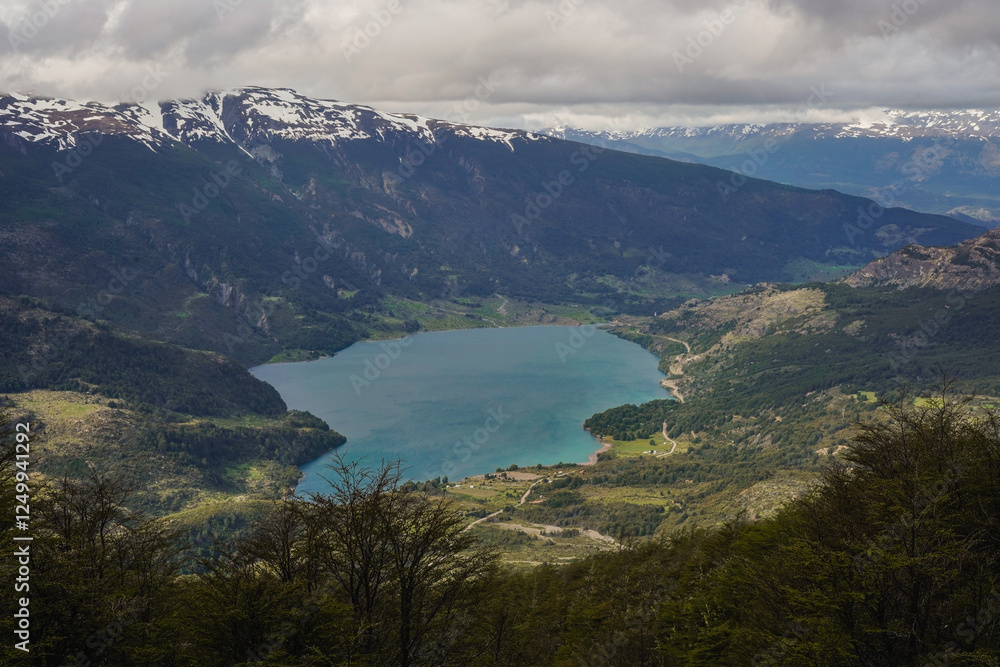 Obraz premium Lake in Patagonia
