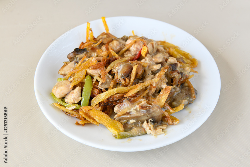 Sauteed chicken with carrots and peas ( Turkish ; Tavuk Sote ) Kori soslu, Kremali Mantarli, Meksika usulu tavuk. Sauteed chicken with carrots and peas ( Turkish ; Tavuk Sote ) Kori soslu, Kremali Mantarli, Meksika usulu tavuk.