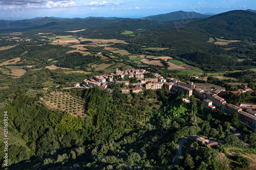 Obraz na płótnie little village of Chiusdino, in the mountains of Tuscany. Italy. August 2024 w salonie
