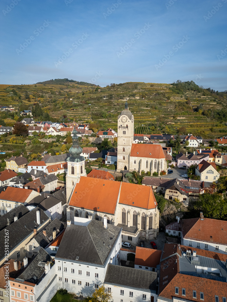 Fototapeta premium The town of Stein close to Krems in the Lower Austria region on a beautiful autumn day
