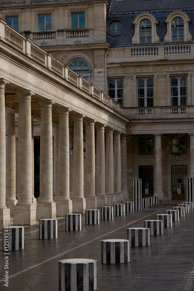 Fototapeta premium Morning light filters through the galleries, highlighting architectural grace.