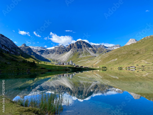 Lac de Tignes photo