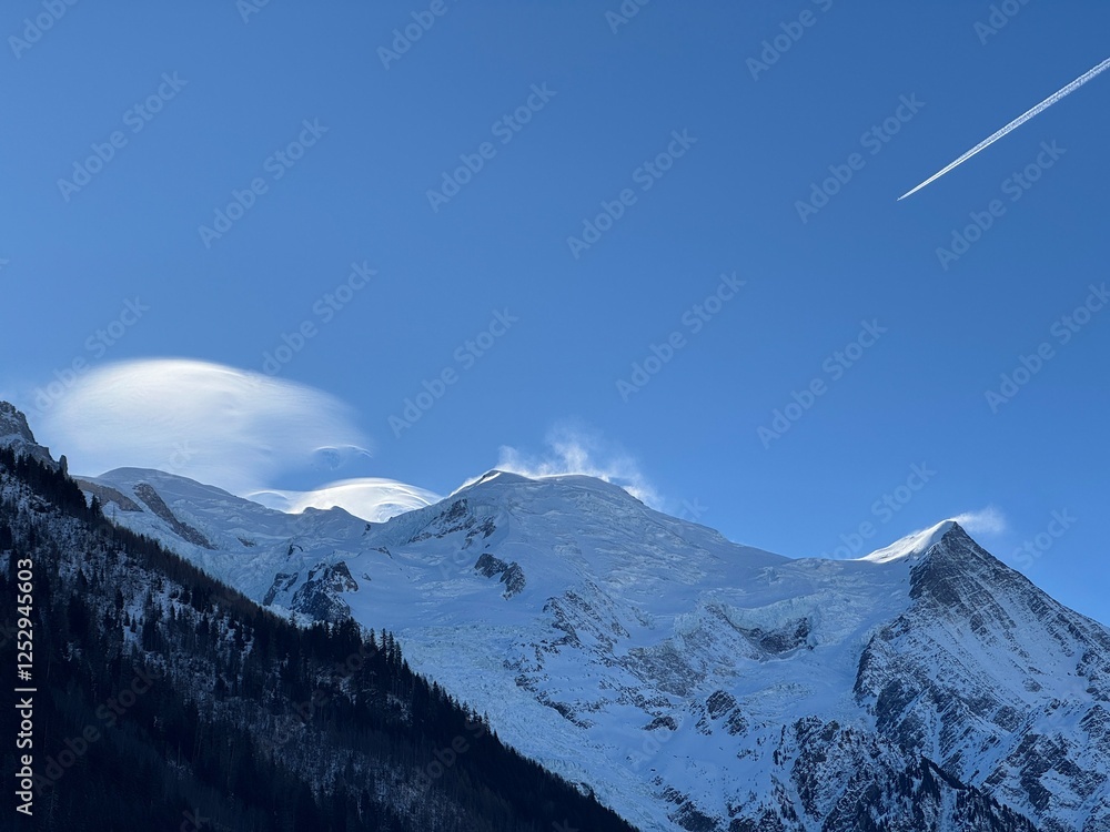 Fototapeta premium milan landscape mountain alps