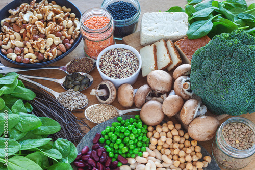 - Auswahl an pflanzlichen Proteinquellen für eine gesunde, fleischfreie Ernährung -