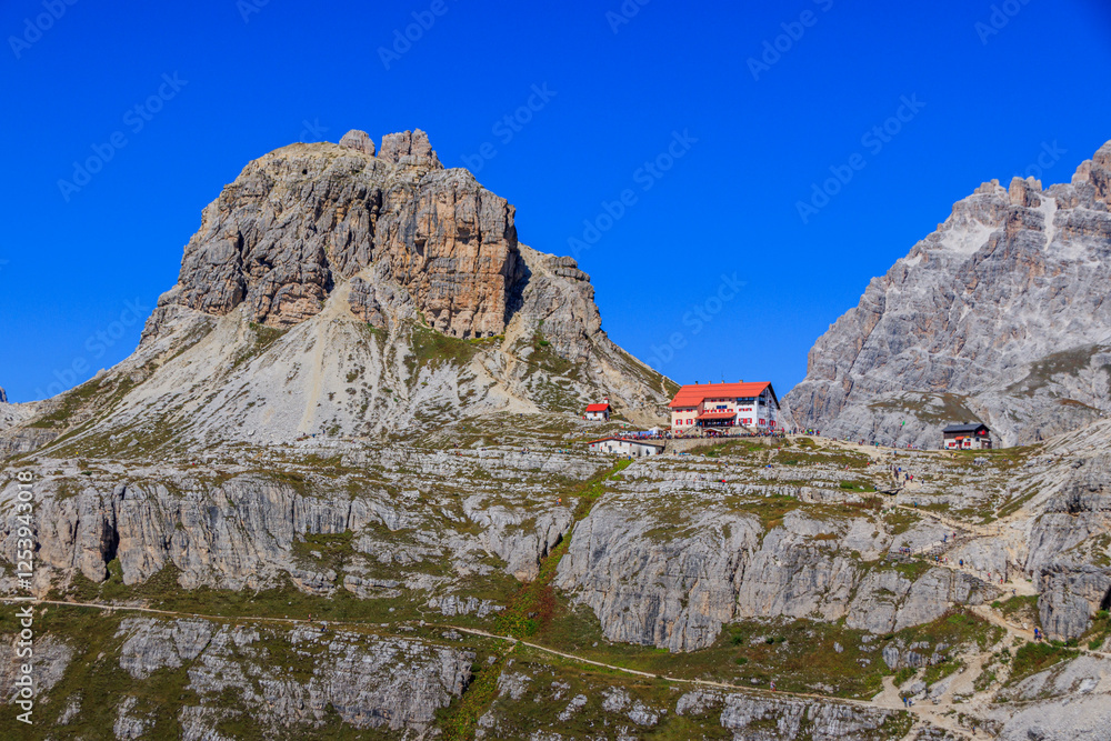 Tre Cime di Lavaredo with view on Antonio Locatelli Hut
Tre Cime di Lavaredo with view on Antonio Locatelli Hut