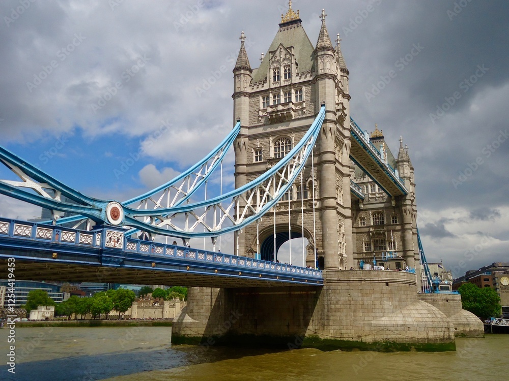 Fototapeta premium tower bridge in london