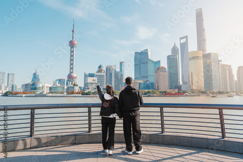 Canvas Print Couple traveler visiting in Shanghai, China