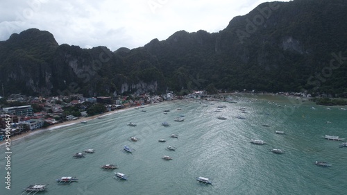 Wallpaper Mural 4k UNEDITED Drone footage from EL NIDO, PALAWAN, PHILIPPINES.  Torontodigital.ca