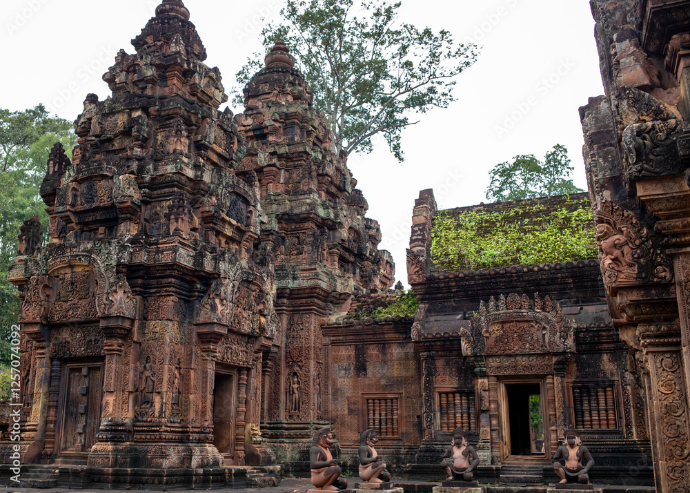 Naklejka premium Banteay Srei, the Citadel of Women, a red sandstone Hindu temple in Angkor, Cambodia