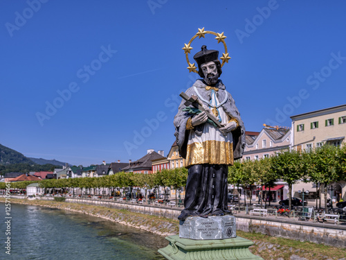 Obraz na płótnie Nepomuk Figur in Bad Ischl w salonie