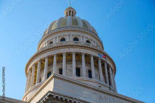 Canvas Print El Capitolio, or the National Capitol Building